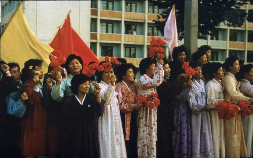 What was North Korea like in 1990