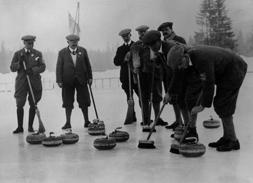 What were the first Winter Olympic Games like