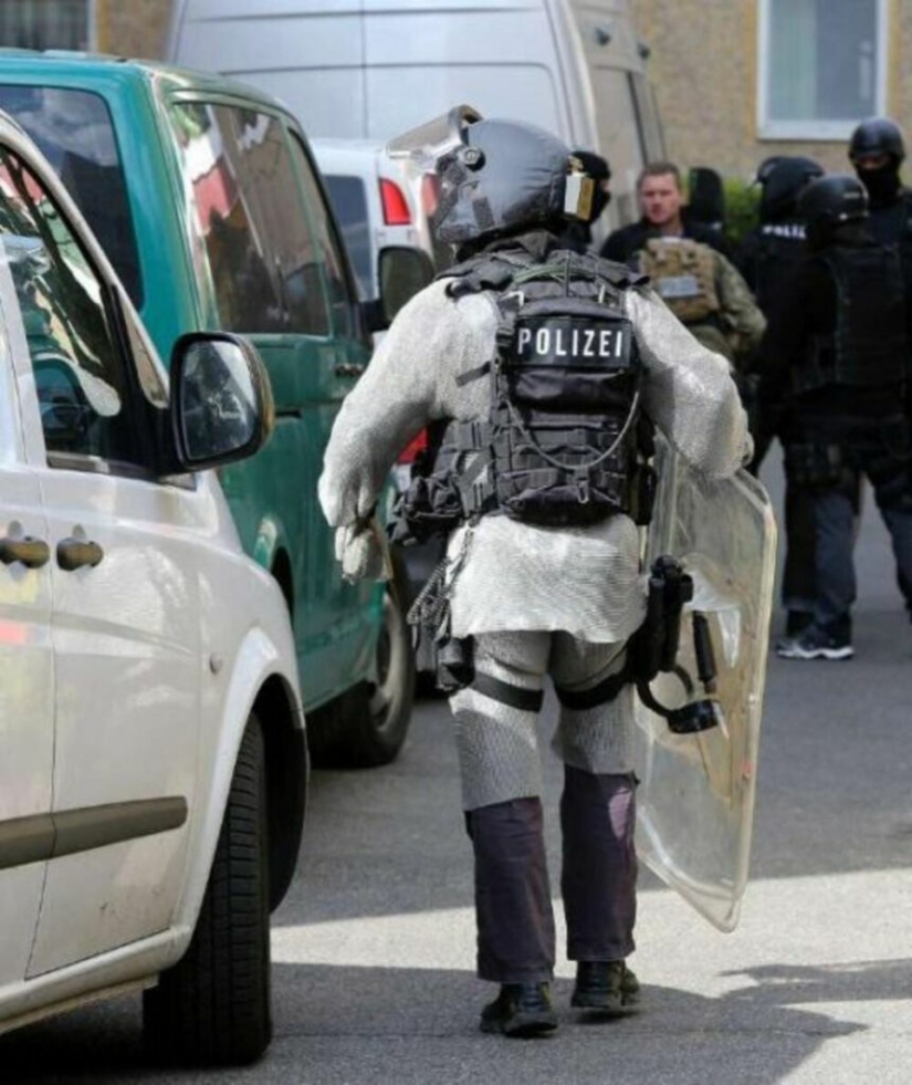 Why do German policemen wear steel chain mail