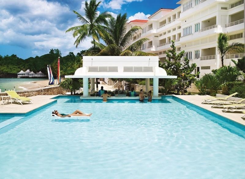 10 best bars to go to Pictolic