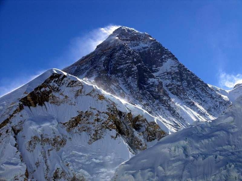 10 facts about Everest that you didn't know yet