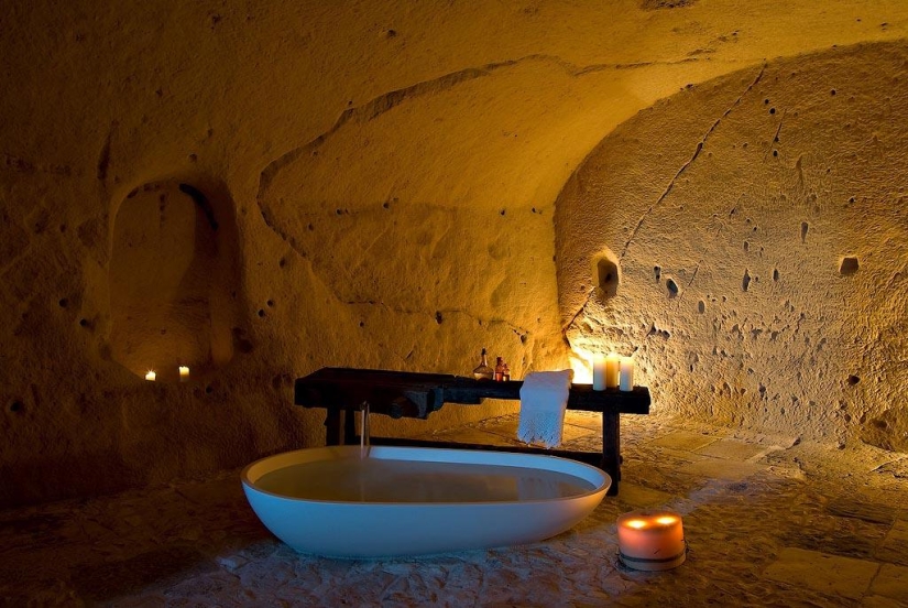 10 hotels with the most amazing baths