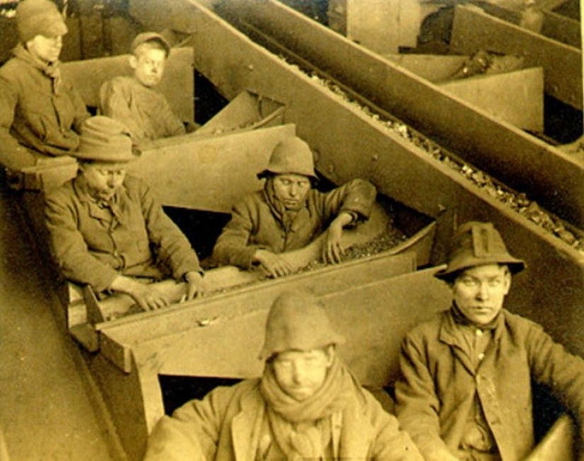 10 worst jobs that were offered on the labor market at the beginning of the 20th century