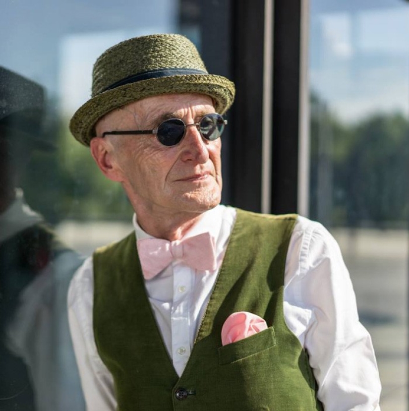 104-year-old grandfather is more fashionable than you, but actually younger than they say on the Internet