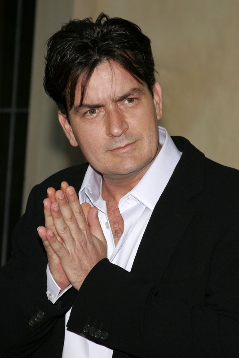 12 cosas ambiguas que hizo Charlie Sheen