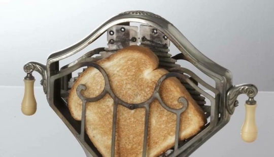 12 Fascinating Early Versions Of Inventions We Still Use Today 12 Fascinating Early Versions Of Inventions We Still Use Today