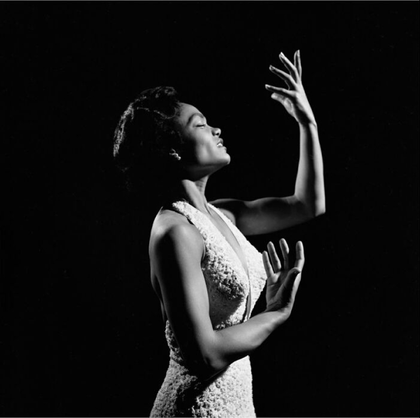 12 Previously Unseen 20th-Century Celebrity Portraits Found In Philippe Halsman’s Archives