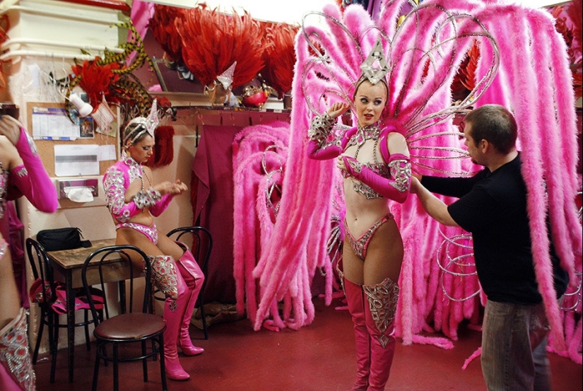 125 years behind the scenes of the Moulin Rouge