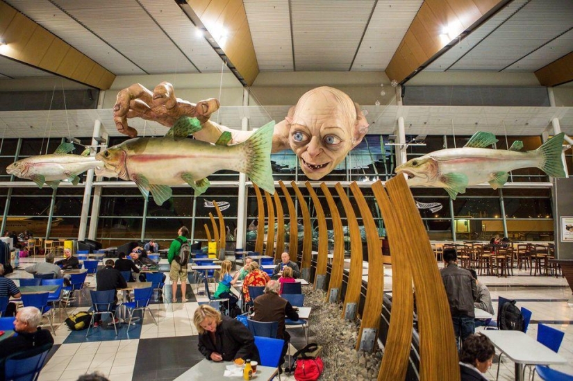 13 airports in the world where you can have a good time