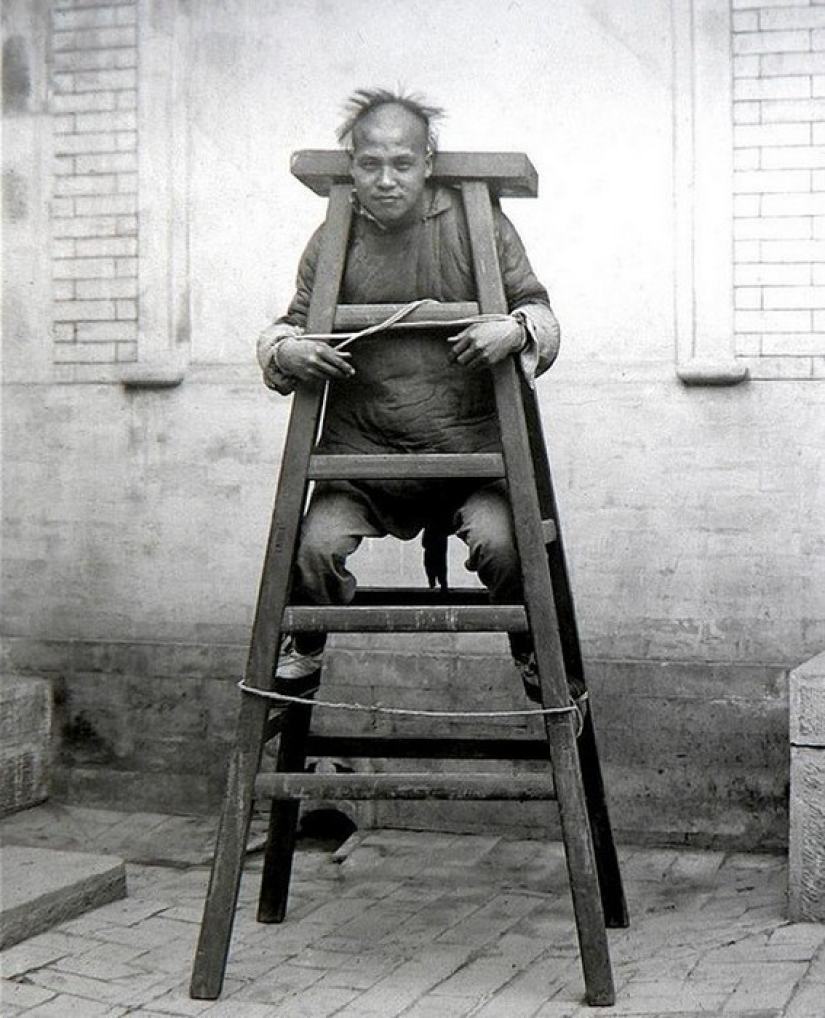 15 Shocking Photos Of Punishments And Executions Practiced In China In The 19th Century