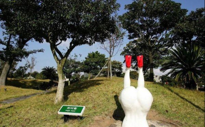 16 sexual fantasies embodied in sculptures