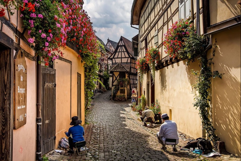 17 fabulous villages where you can escape from the gray everyday life