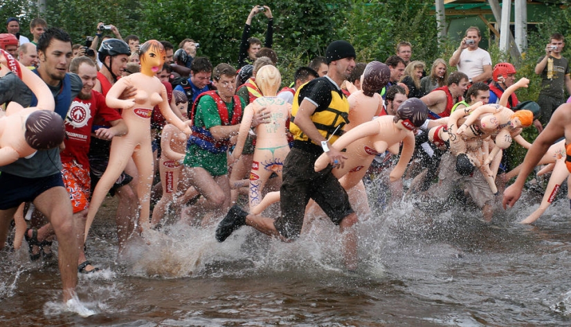 18 of the strangest, most exhausting and crazy championships in the world