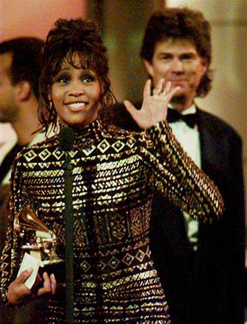19 fotos brillantes de la biografía de Whitney Houston