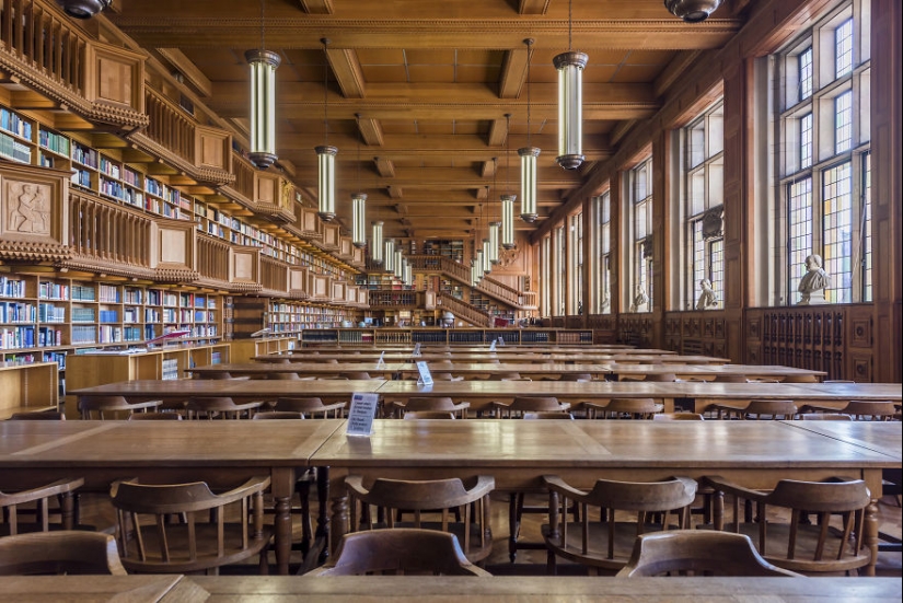 19 incredibly beautiful libraries, which I will love even those who are indifferent to reading