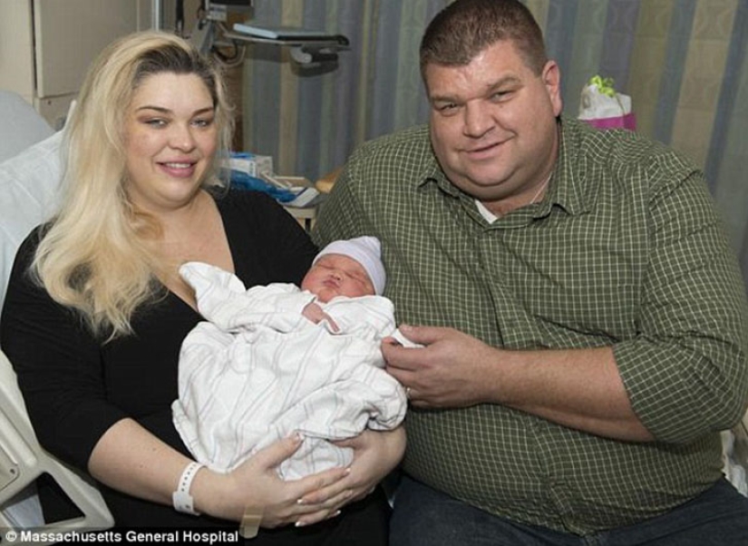 19-year-old mother gave birth to the heaviest girl weighing 6.8 kg