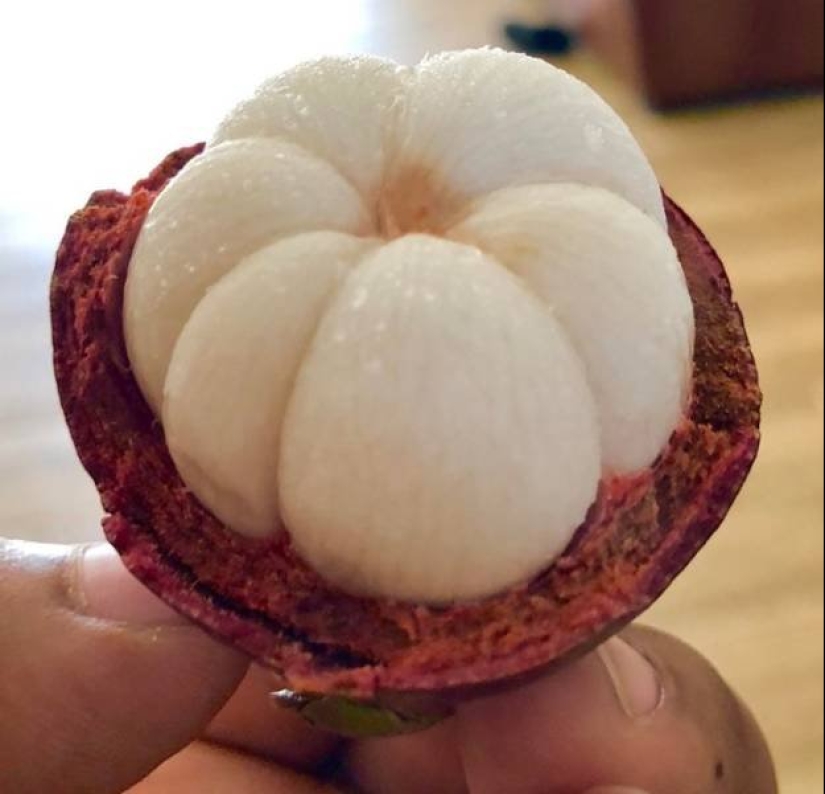 20 delicious examples of how to look "naked" fruit