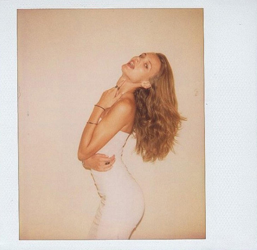 21 photos of supermodels taken before they became popular