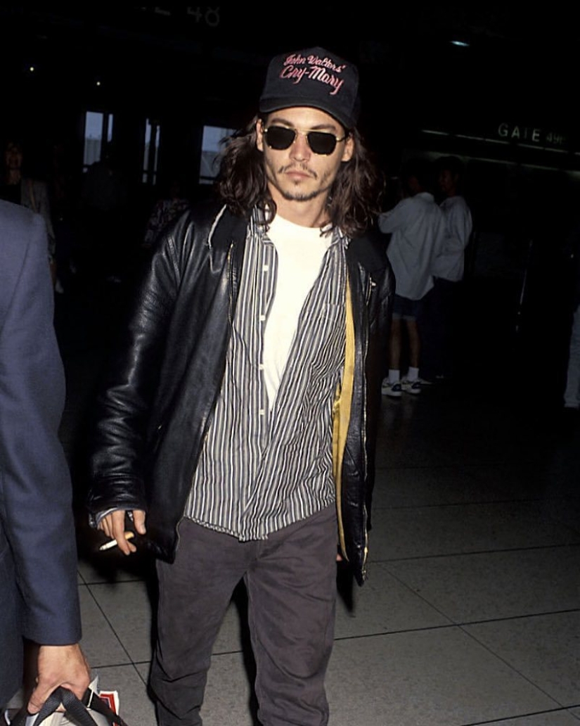 22 raras fotos de celebridades que te transportarán a los locos años 90