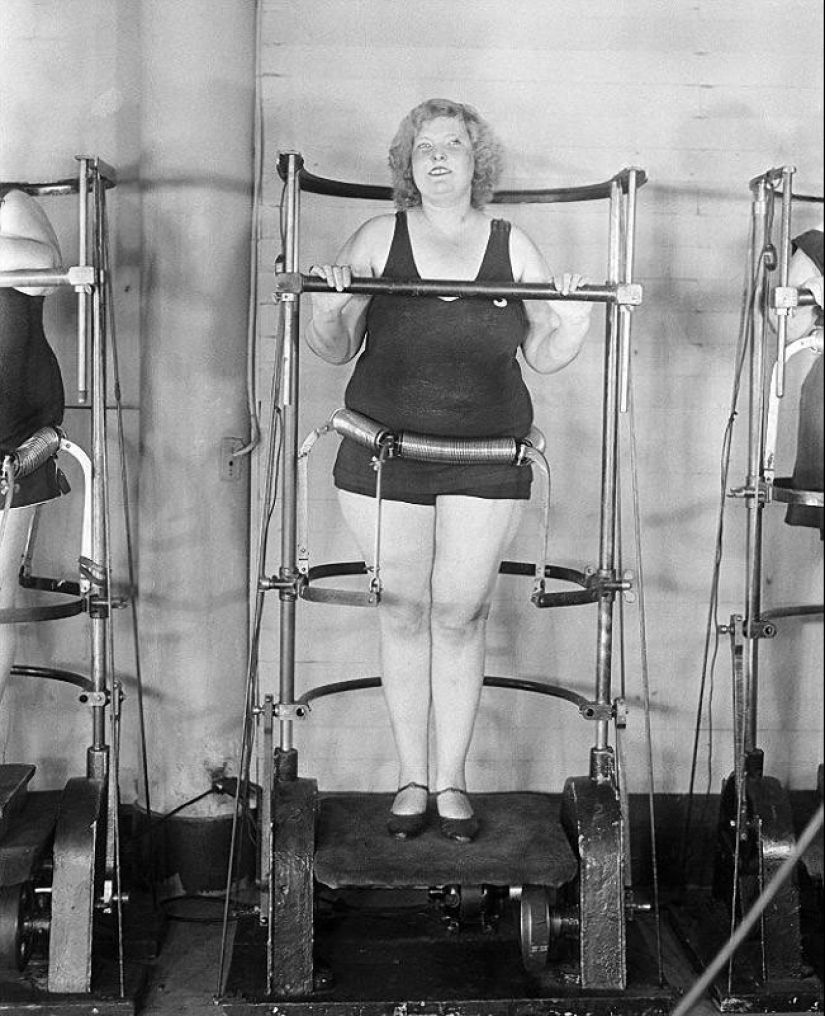 22 retro photos - what the fitness of the early 20th century looked like