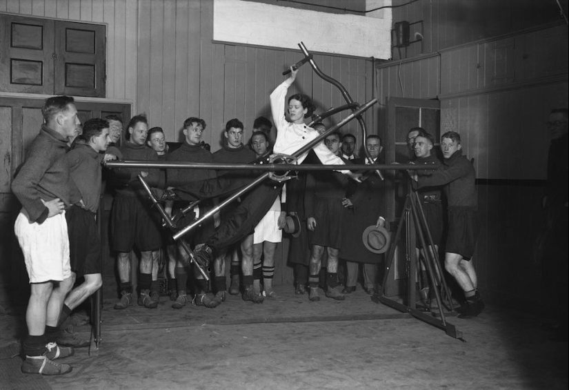 22 retro photos - what the fitness of the early 20th century looked like