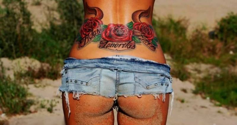 22 trendy tramp stump tattoos on the lower back