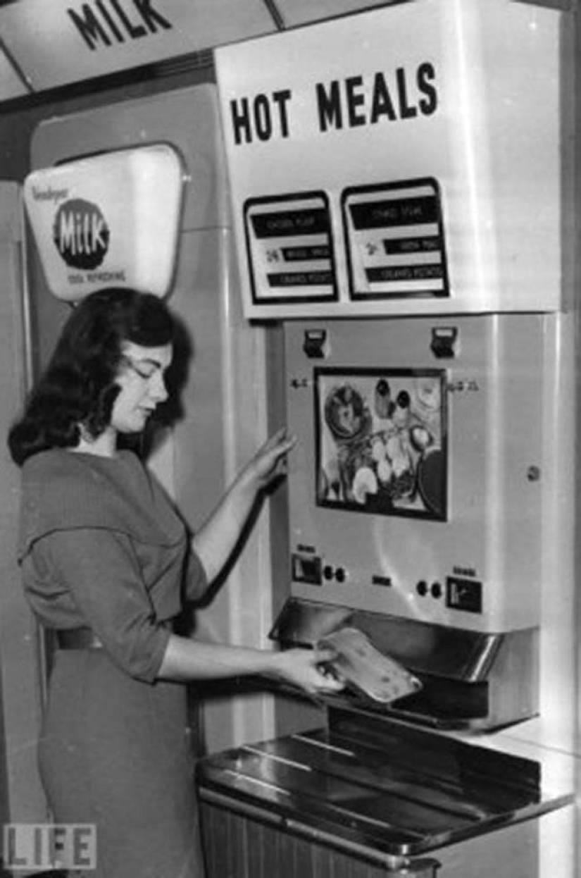 22 vintage vending machines