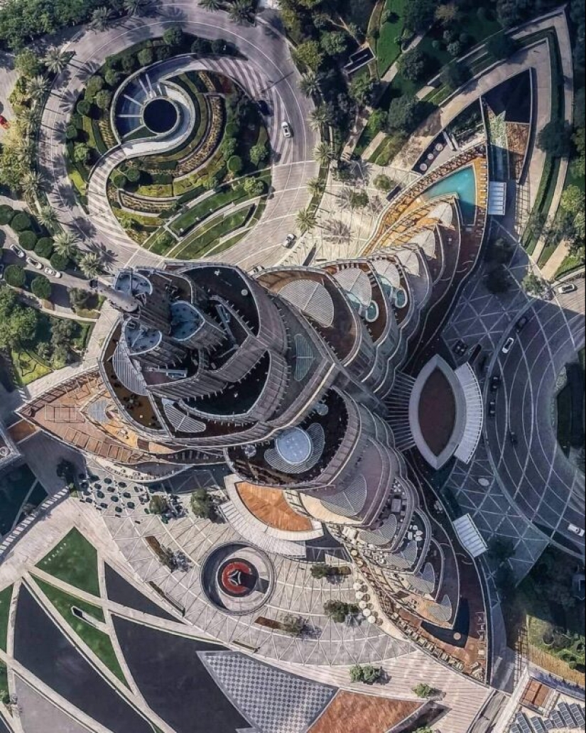 22 world attractions from a completely unusual angle