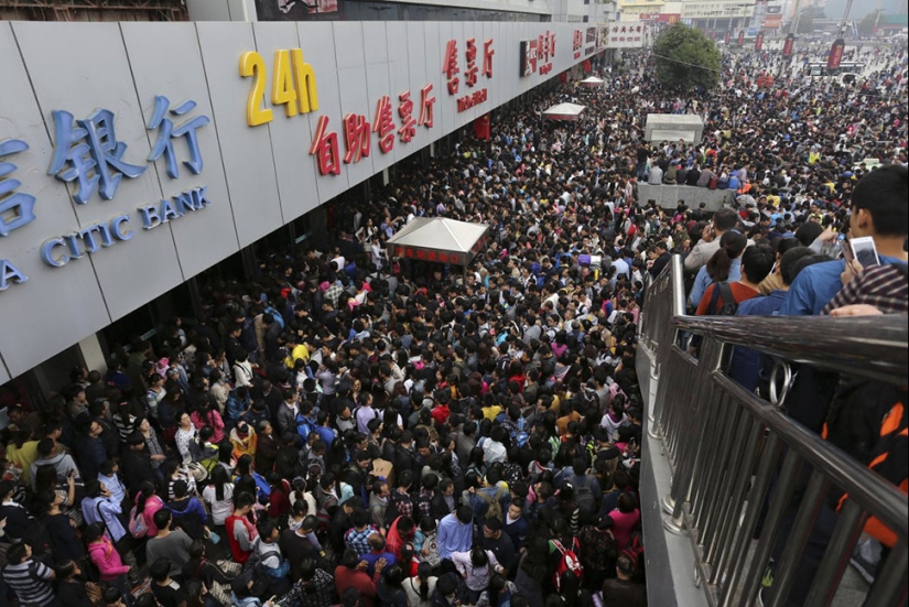 23 shocking photos about how many people there are in China