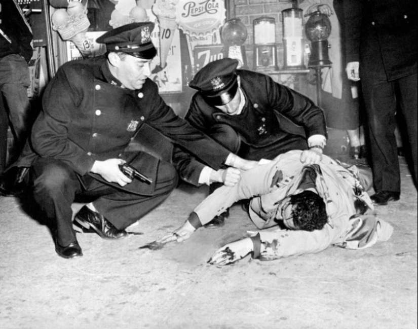 23 violent photos from the underworld of New York of the last century