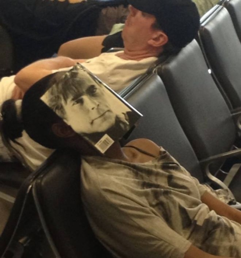 25 funny pictures that the airport has its own special atmosphere