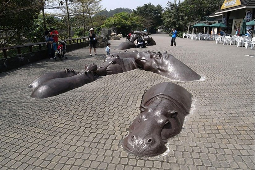 25 unusual sculptures you may not have known about