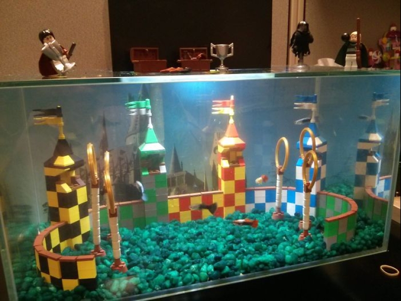 27 Ingenious Ways to Use Lego that You probably didn't know about
