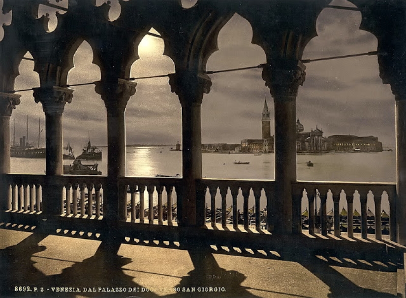 30 fotografías a color de Venecia en la década de 1890‑erótico