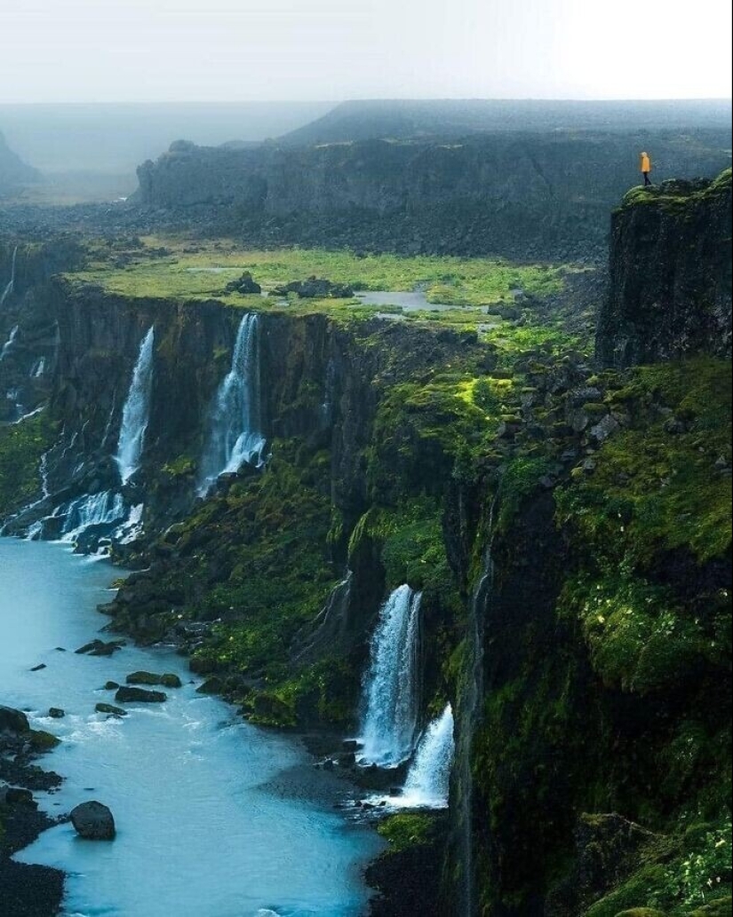 30 stunningly beautiful places on Earth