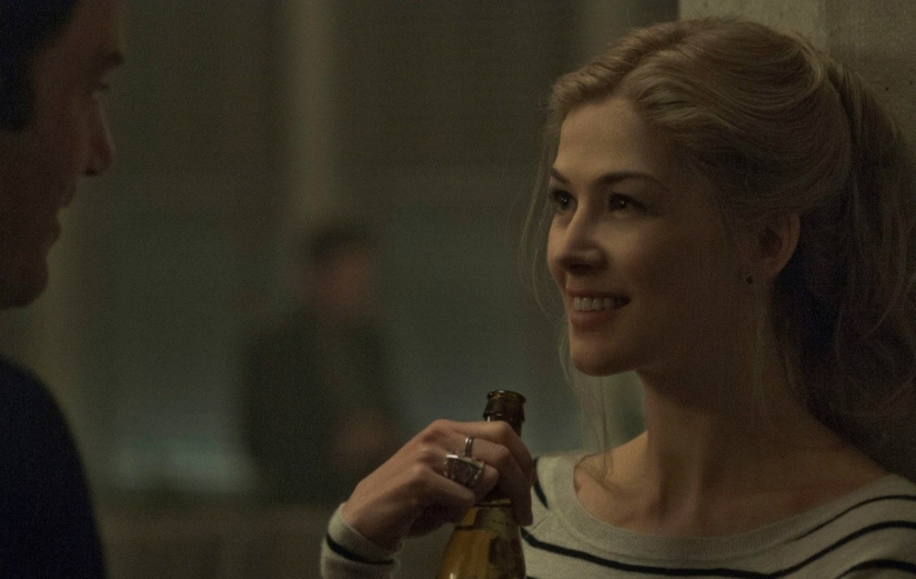 &#39;Gone Girl&#39;: 7 Interesting Facts About David Fincher&#39;s Most &#39;Anti-Family&#39; Film