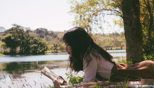 4 Must-Read Books That Will Transform Your Perspective and Life