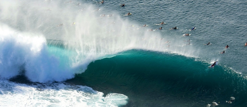 5 most famous surf spots where the legendary giant waves come