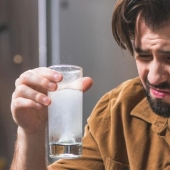 5 steps to cope with any hangover in an hour