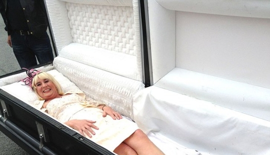 58-year-old bride arrives at her own wedding... in a coffin