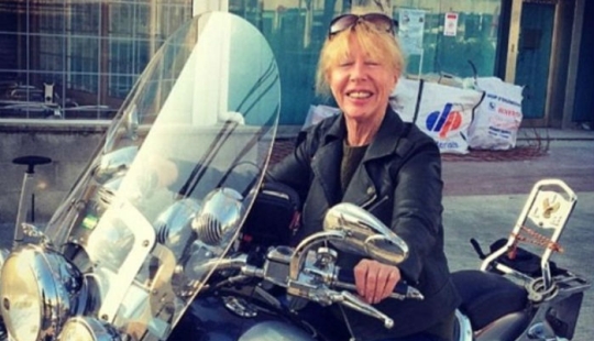 72-year-old grandmother is burning through retirement, traveling the world for the past 7 years