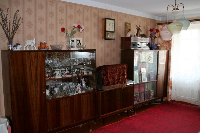 8 items of Soviet life that have left our homes without a trace