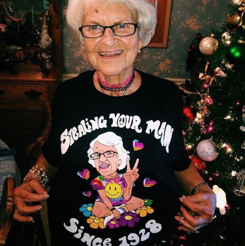 86-year-old &#39;cool&#39; grandma posts crazy photos on Instagram