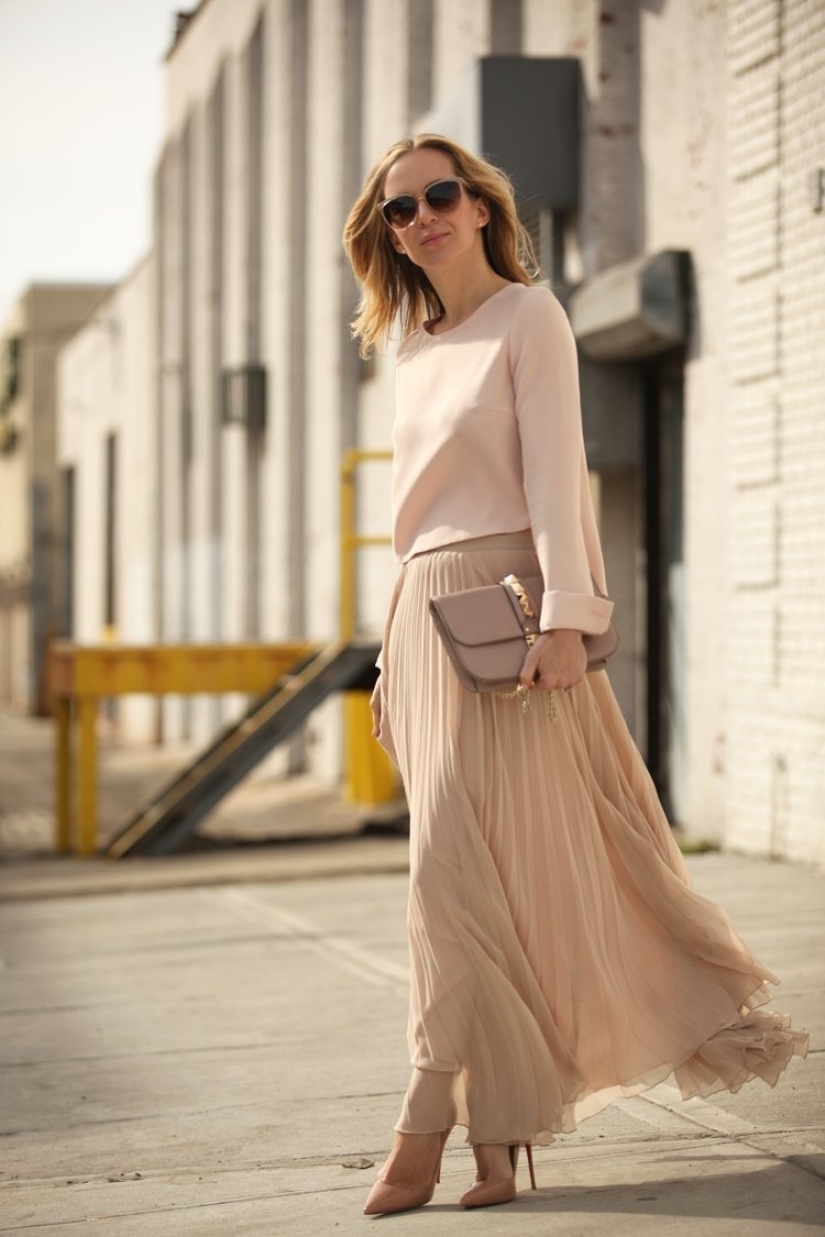 9 ideas on how to wear a long skirt without looking old-fashioned