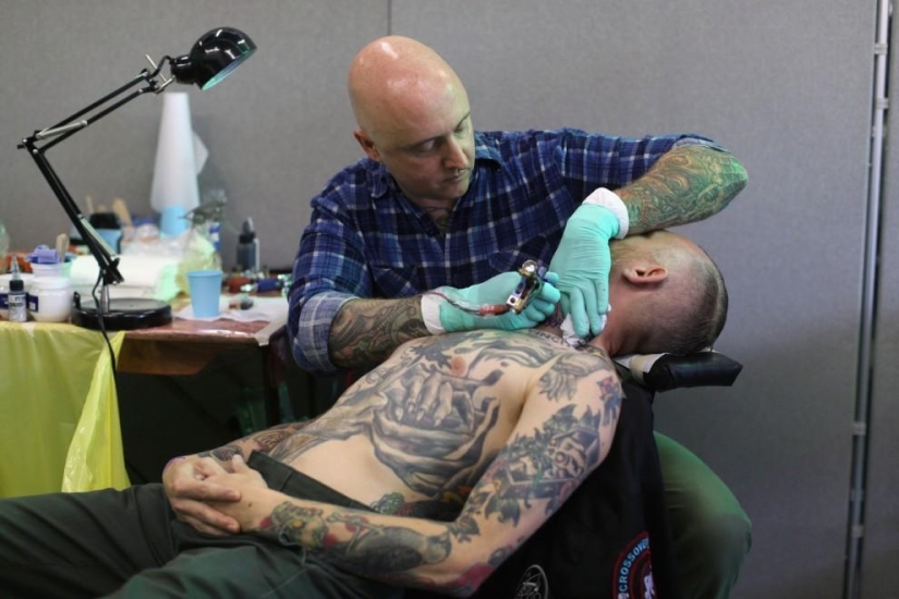 9th tattoo convention in London