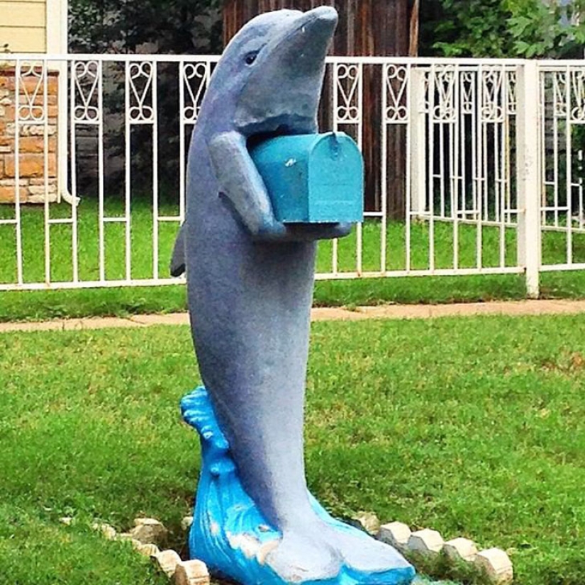 A letter for you! 20 unusual, strange and funny mailboxes