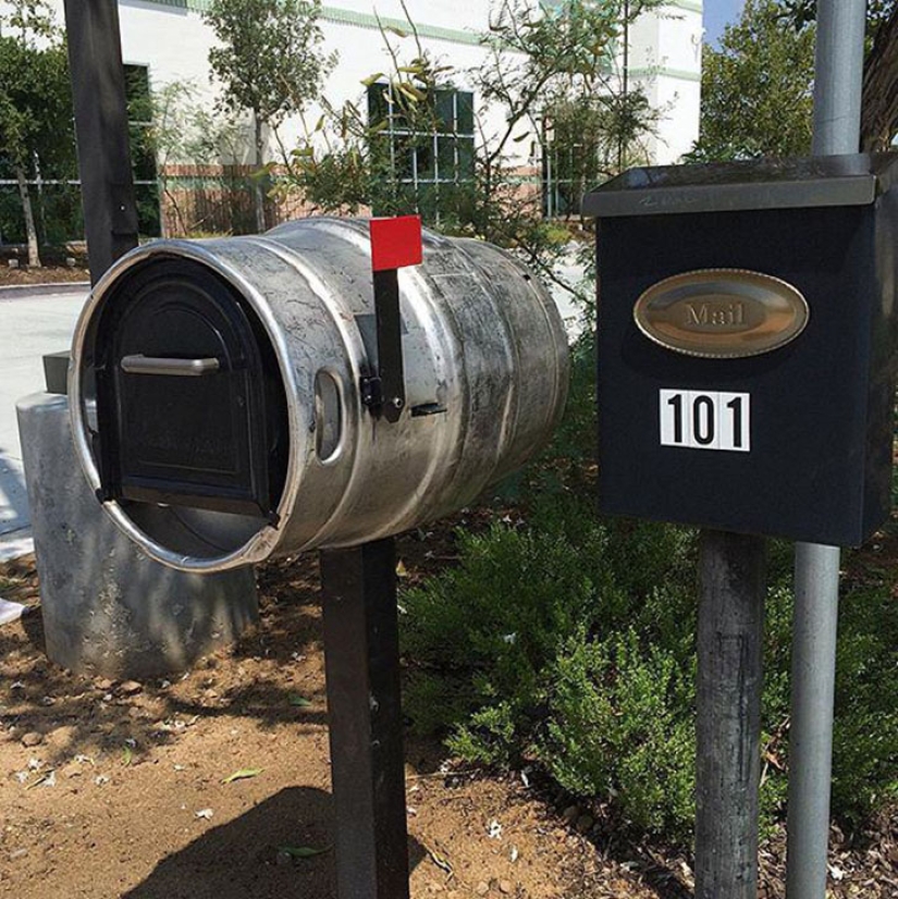 A letter for you! 20 unusual, strange and funny mailboxes