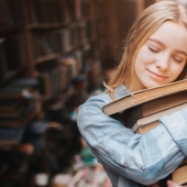 A qué huelen los libros y por qué nos gusta este olor