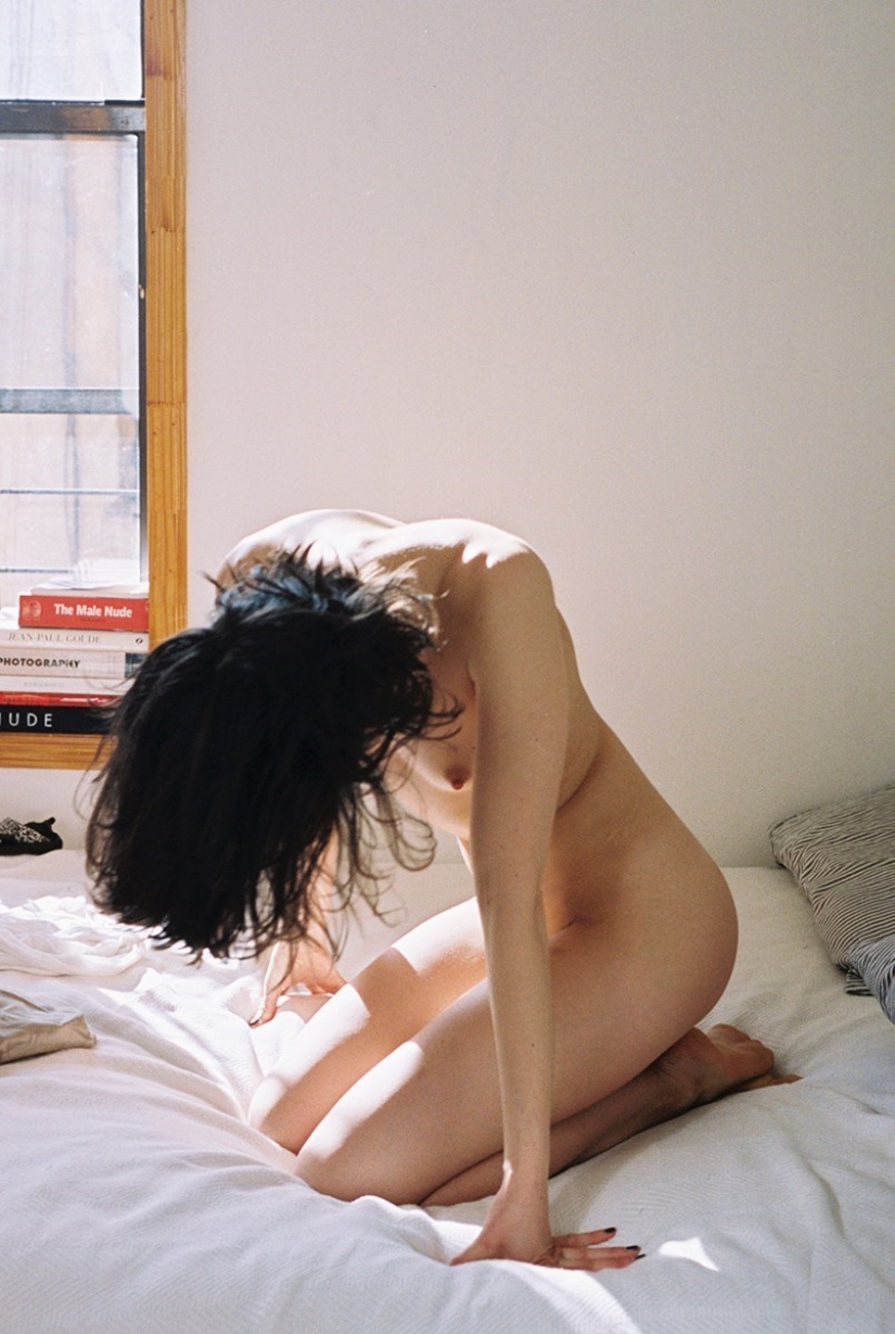 A short course of intimacy for the Instagram generation from Nadia Bejanova