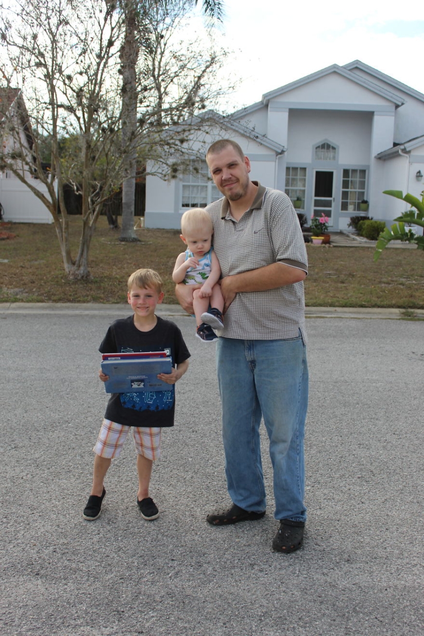 A six-year-old boy distributed his favorite toys to children who need them more